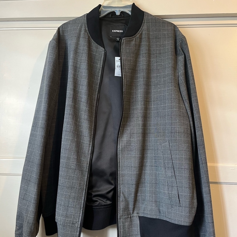 XL Polyester Light Jacket For Men , Brand New , Gray Color , Trendy Style